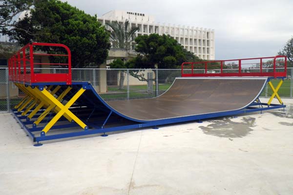カママ嶺公園スケートパーク整備工事