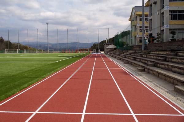 五條高校運動場人工芝生化工事