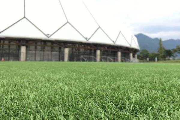 出雲健康公園天然芝生多目的広場人工芝改修工事