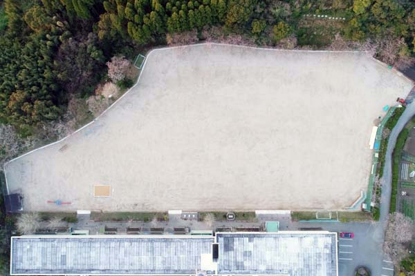 佐伊津小学校グラウンド改修　グランドエコロック