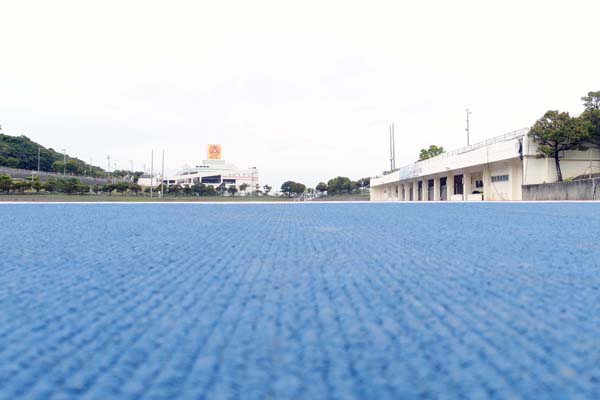 豊見城総合公園陸上競技場改修工事