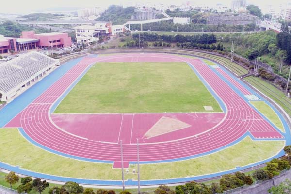 豊見城総合公園陸上競技場改修工事