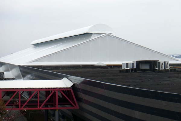 熊本県水産研究センター飼育実験棟屋根改修
